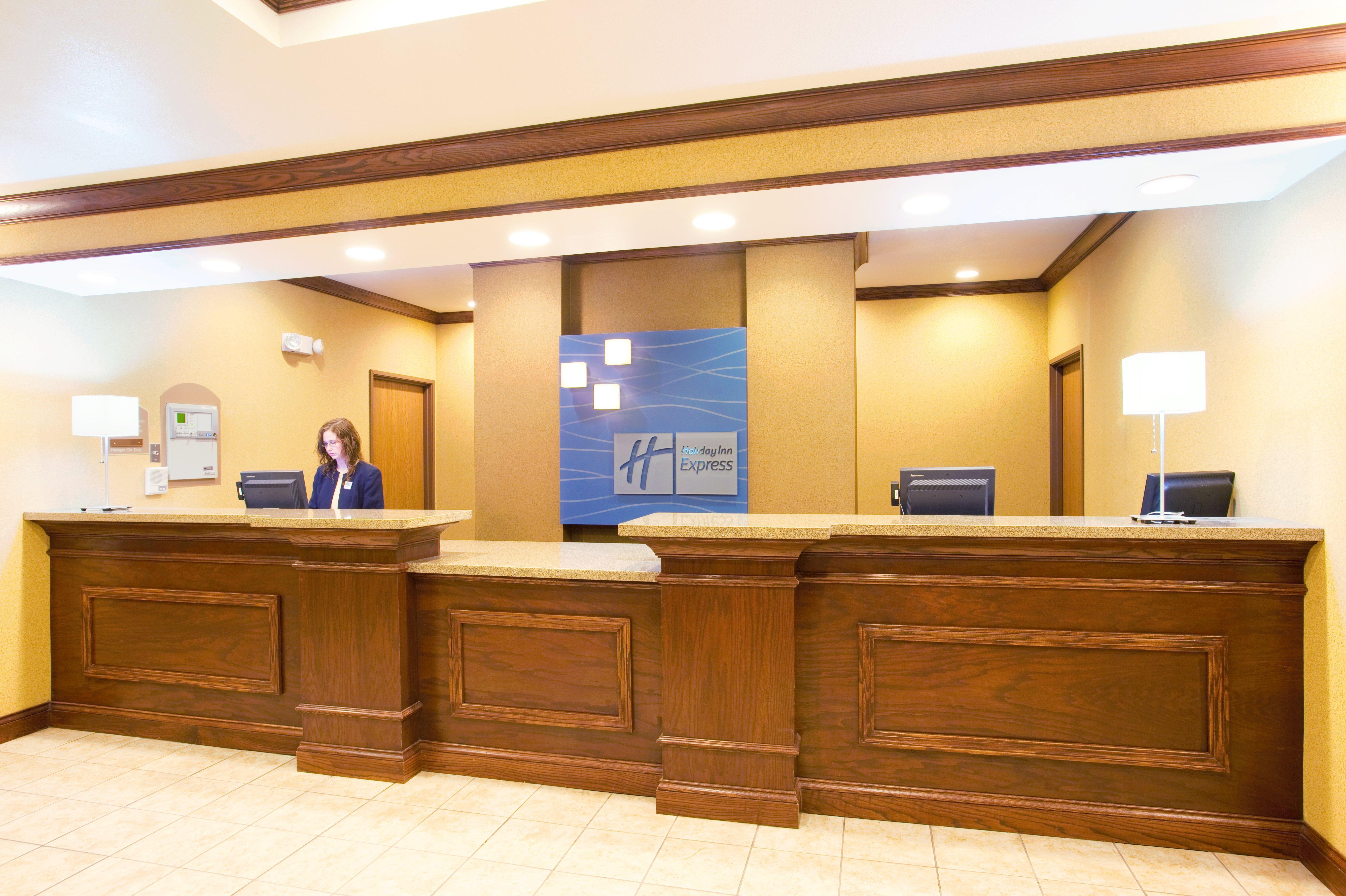 Holiday Inn Express Hotel & Suites Mattoon By Ihg Kültér fotó